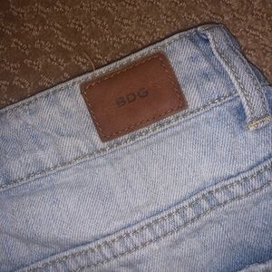 Adorable BDG denim shorts